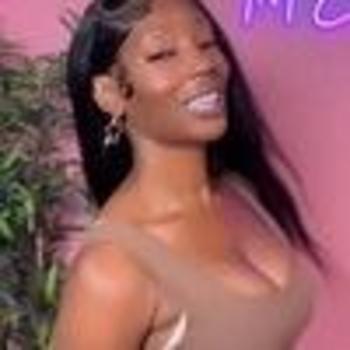 Dolly, 24  female escort, Frederick
