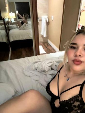 762-400-3689, 25  female escort, Frederick